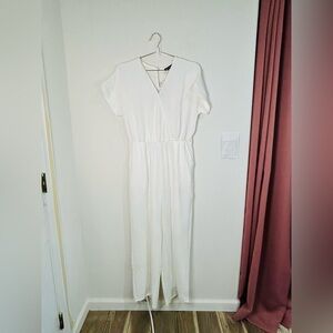 Pretty Garden White Jumpsuit Medium Wrap V-Neck Wide Leg One Piece Outfit